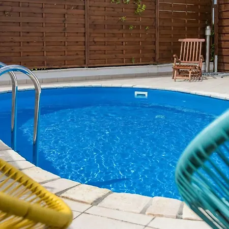 Apartamento With Privat Pool Poreč