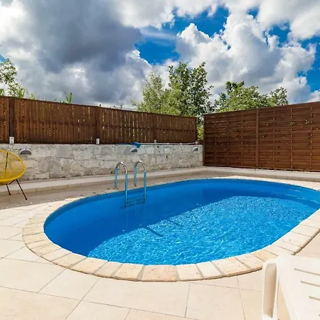 With Privat Pool Daire Poreč